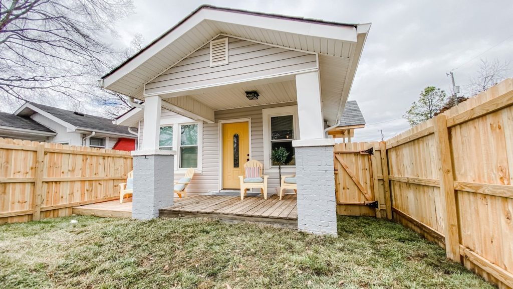 NORTH HICKORY - Yellow Door Vacation Rentals